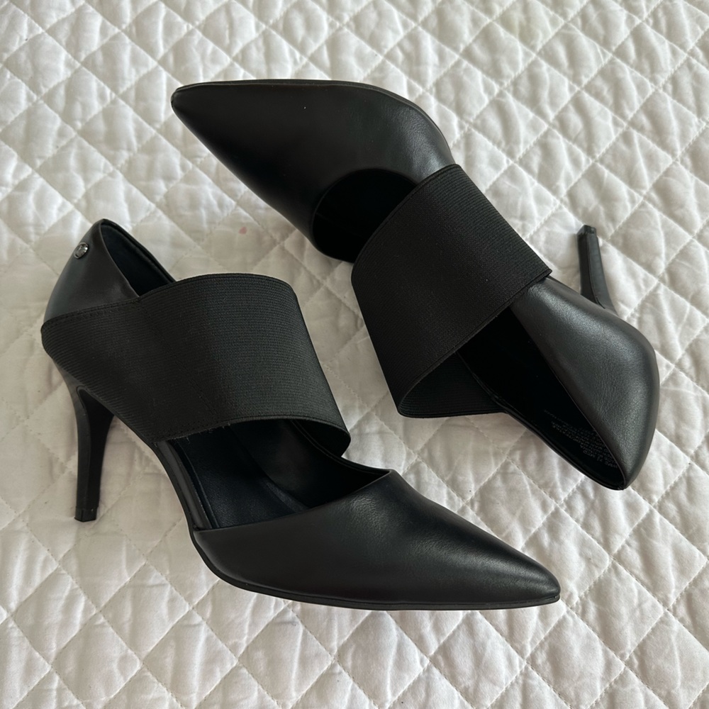 Simply Vera Vera Wang High Heels Black Stretch 7.5
